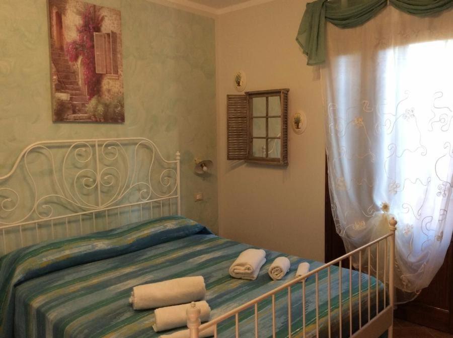 Bed And Breakfast Val Di Lupaカステッリーナ・マリッティマ エクステリア 写真